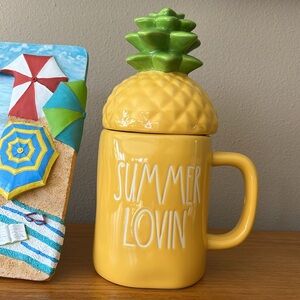 Rae Dunn Yellow Mug with Pineapple Lid 20oz